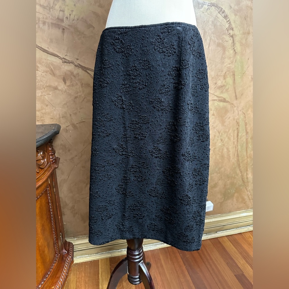 Teri Jon Elegant Black Textured Maxi Skirt